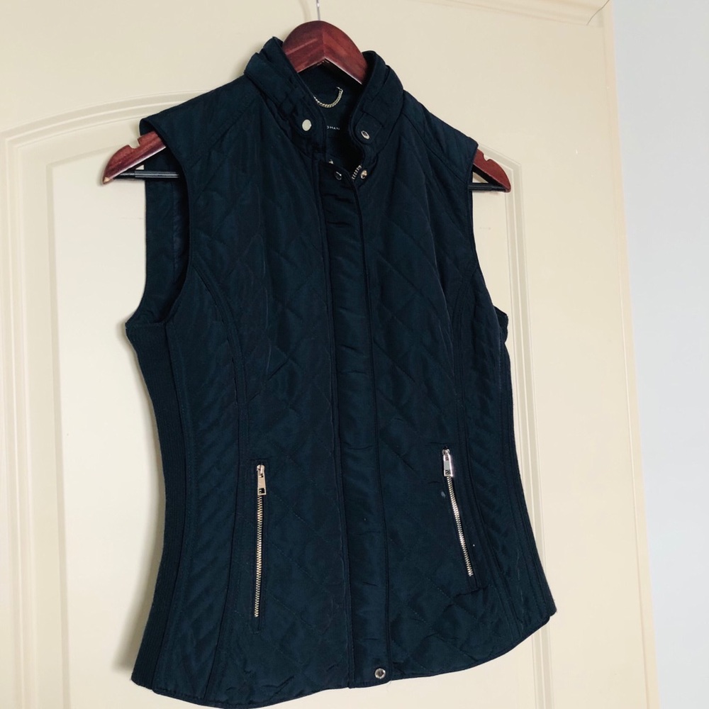 Zara vest